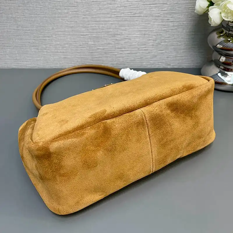 Pra*a bags 2410ya0103