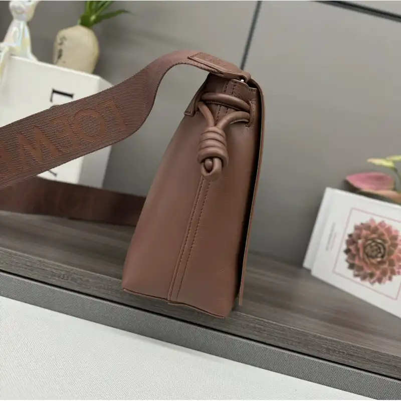 L0ew* bags 2410ya0150