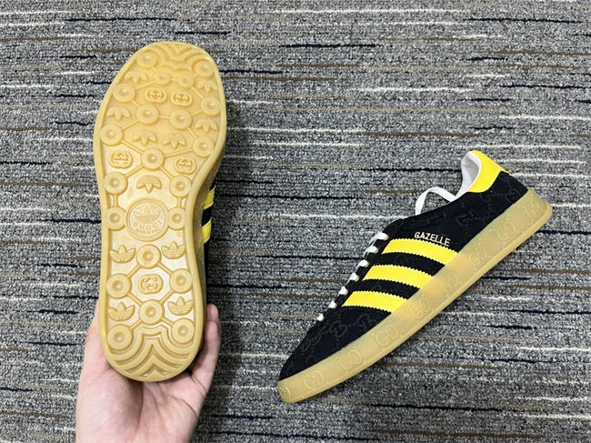 g*u*i x Ad*s stretchable 42