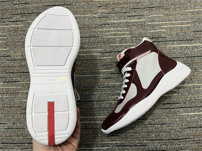 chic Pra*a cup sneakers 3306